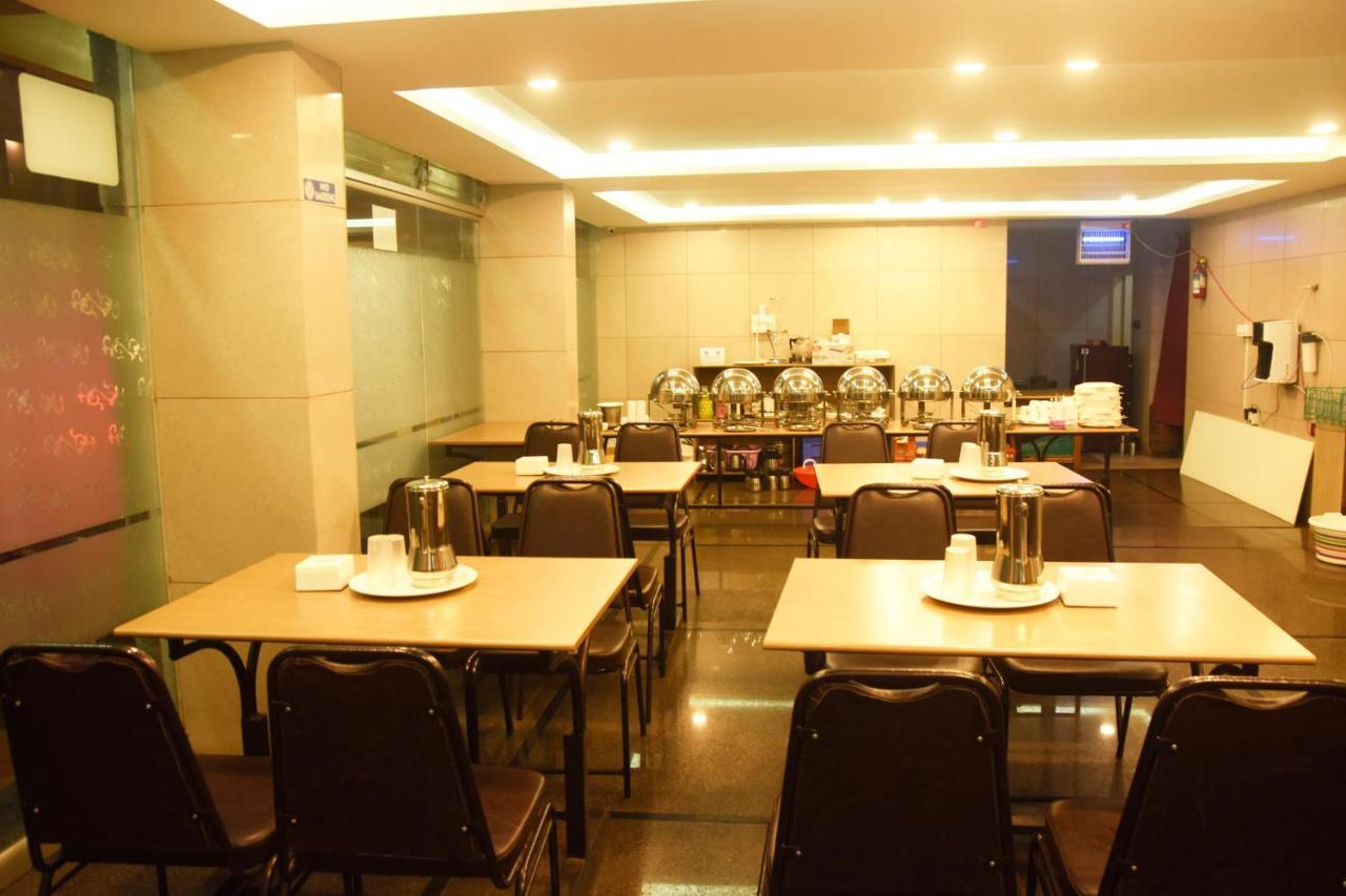 Hotel Om International Gokarna  Exterior photo