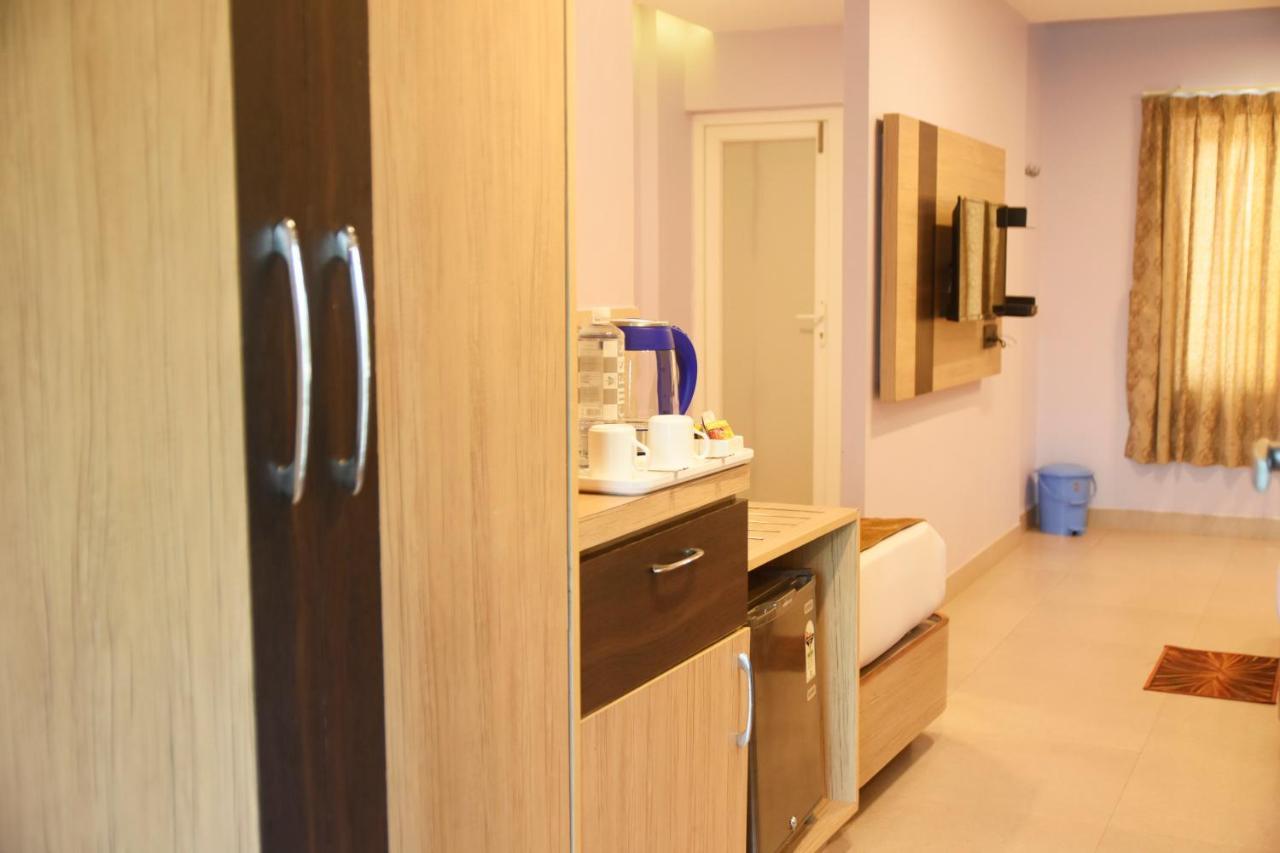 Hotel Om International Gokarna  Exterior photo