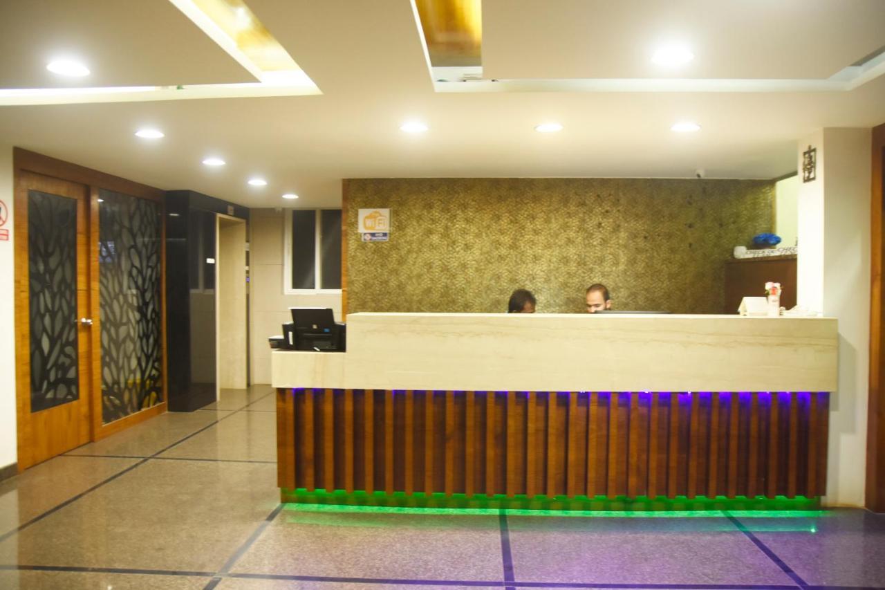 Hotel Om International Gokarna  Exterior photo